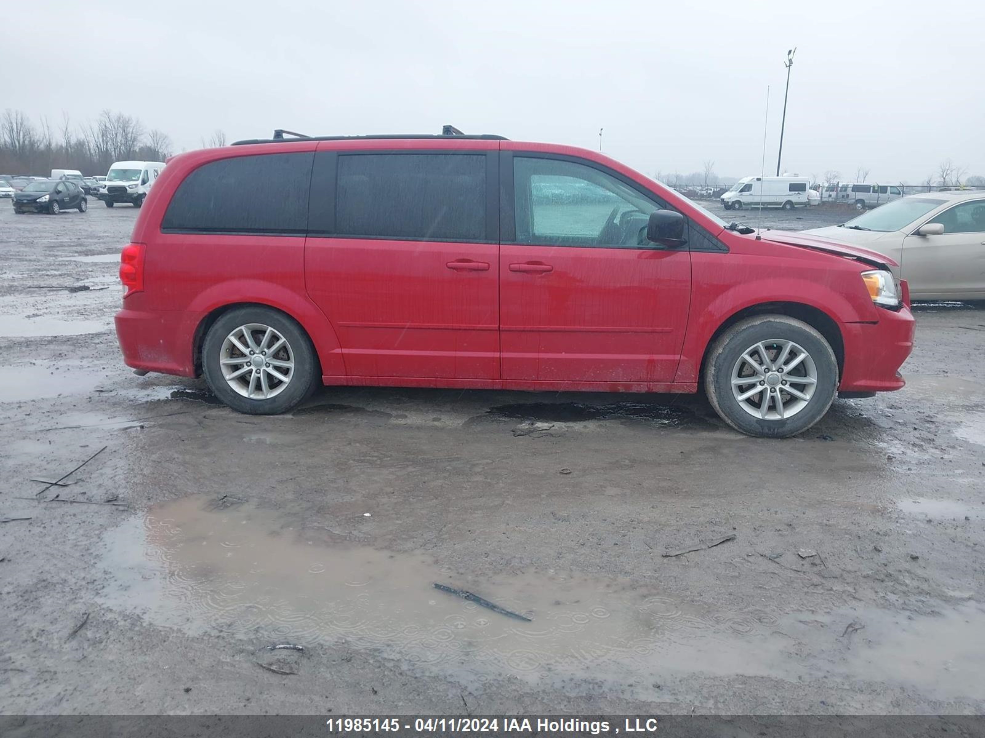 Photo 13 VIN: 2C4RDGBG0FR593114 - DODGE CARAVAN 