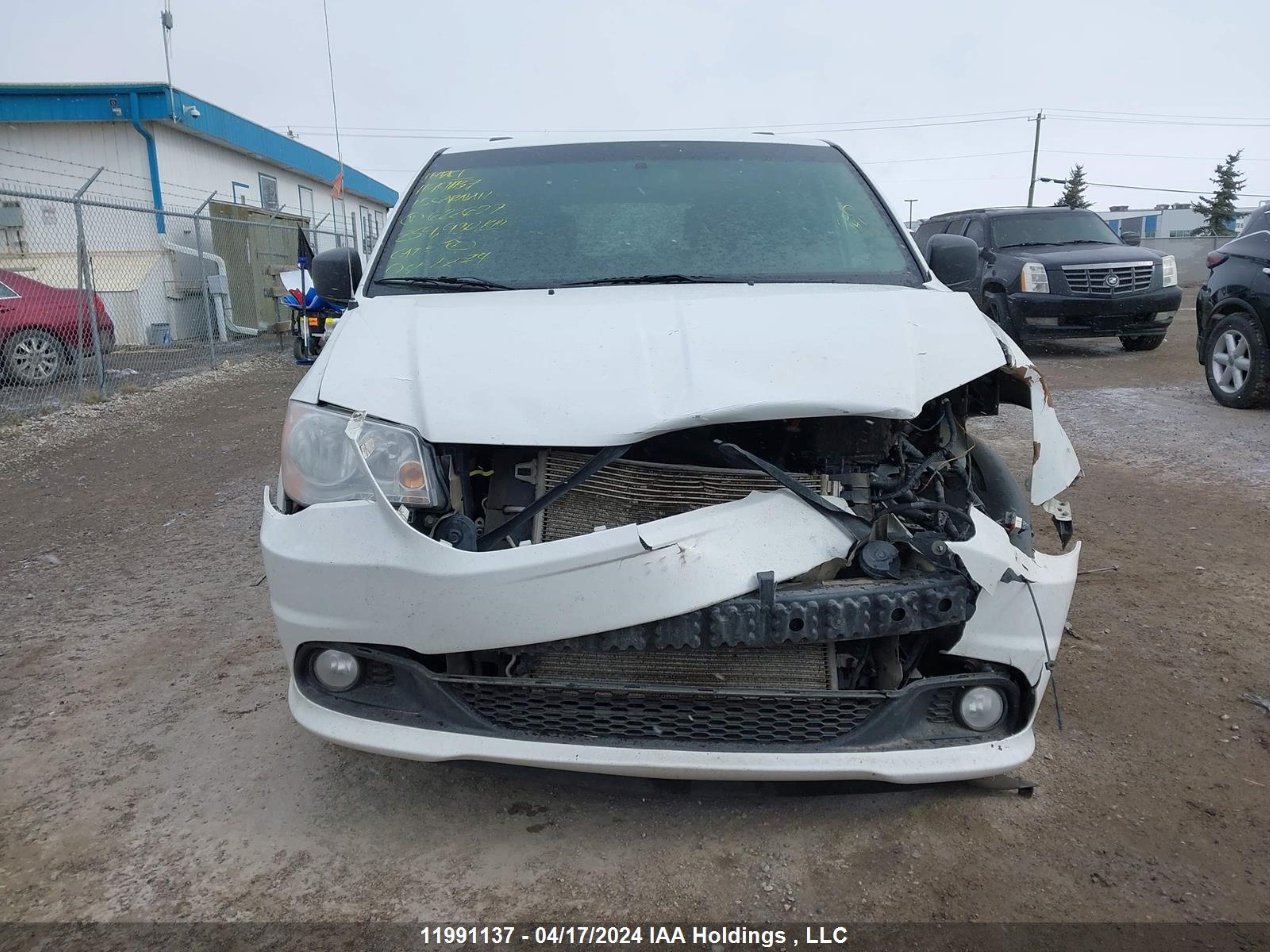 Photo 12 VIN: 2C4RDGBG0FR622627 - DODGE CARAVAN 