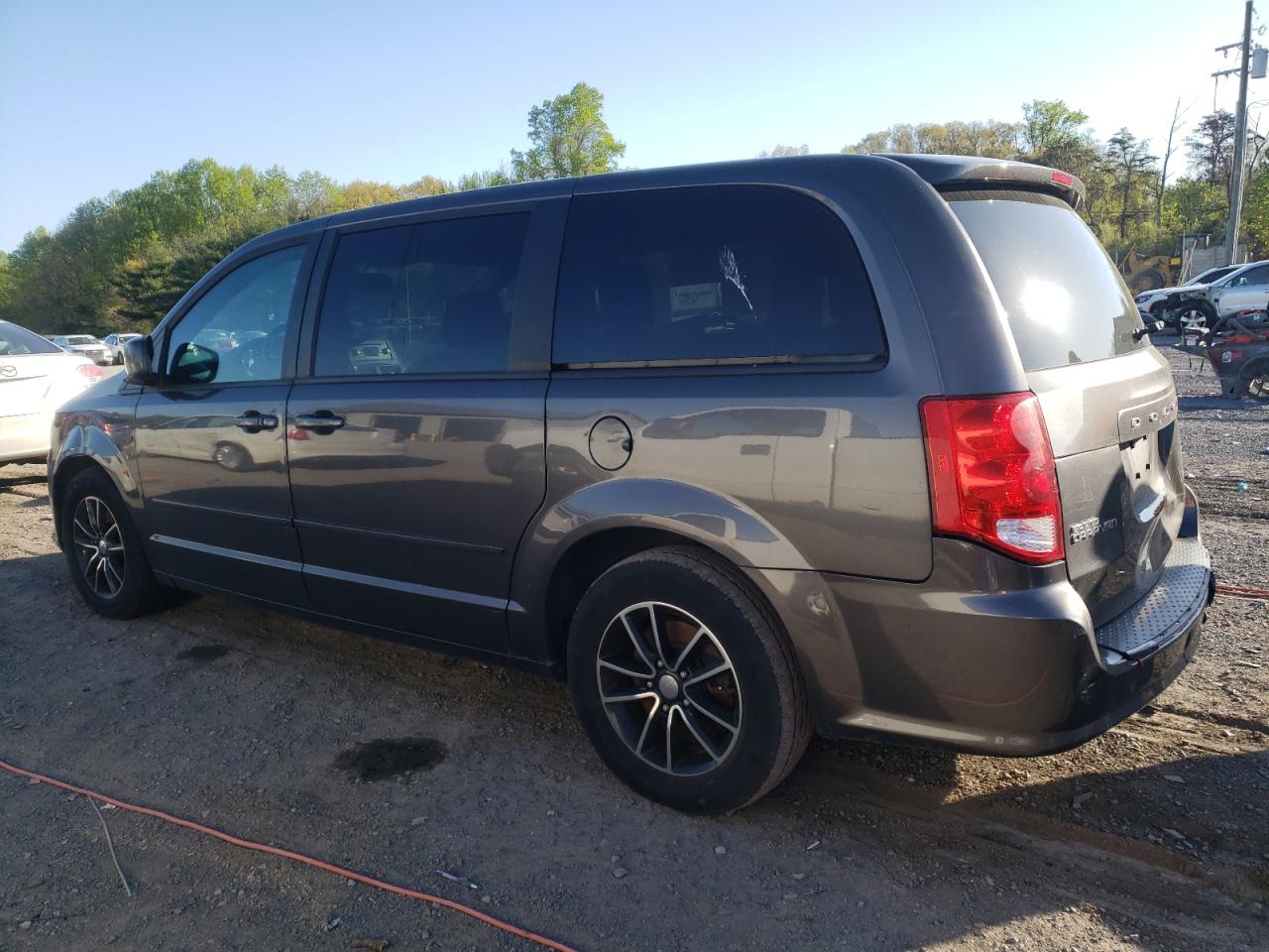 Photo 1 VIN: 2C4RDGBG0FR642375 - DODGE CARAVAN 