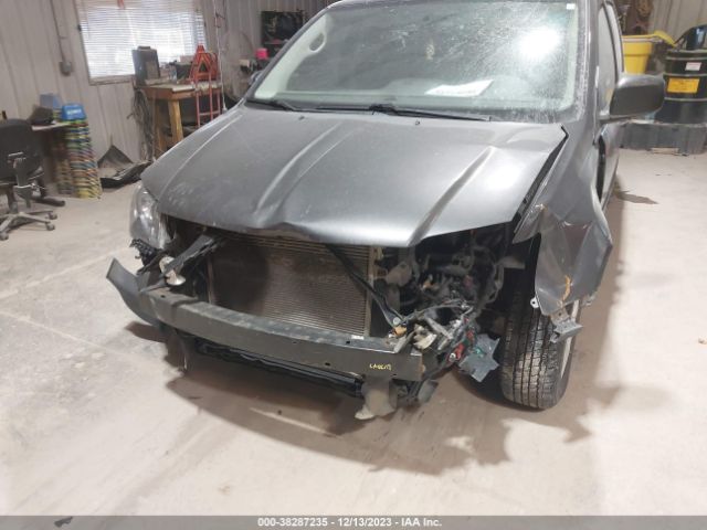 Photo 5 VIN: 2C4RDGBG0FR709492 - DODGE GRAND CARAVAN 