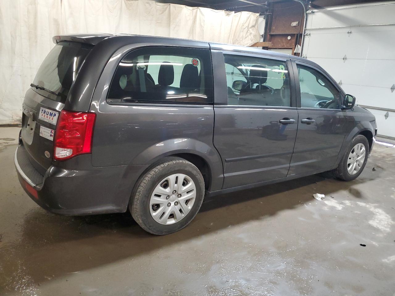 Photo 2 VIN: 2C4RDGBG0GR278735 - DODGE CARAVAN 