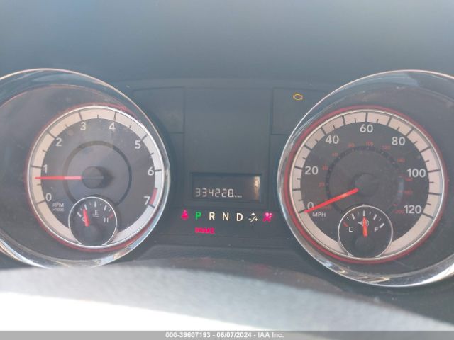 Photo 6 VIN: 2C4RDGBG0GR324791 - DODGE GRAND CARAVAN 