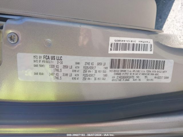 Photo 8 VIN: 2C4RDGBG0GR324791 - DODGE GRAND CARAVAN 