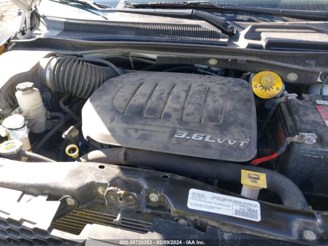 Photo 9 VIN: 2C4RDGBG0GR370380 - DODGE GRAND CARAVAN 