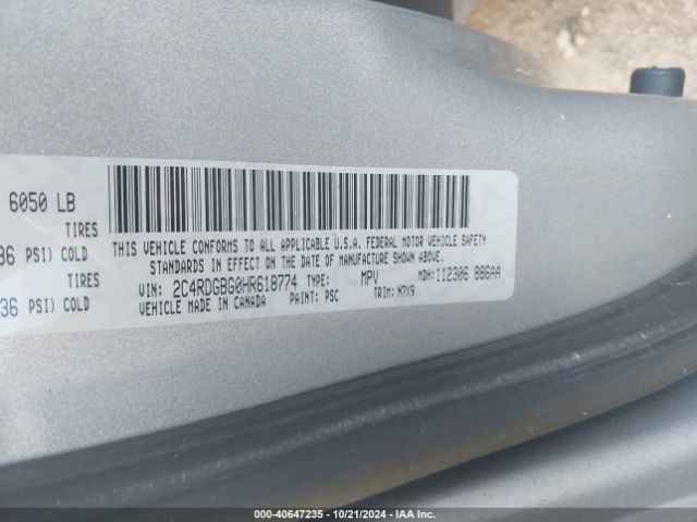 Photo 8 VIN: 2C4RDGBG0HR618774 - DODGE GRAND CARAVAN 