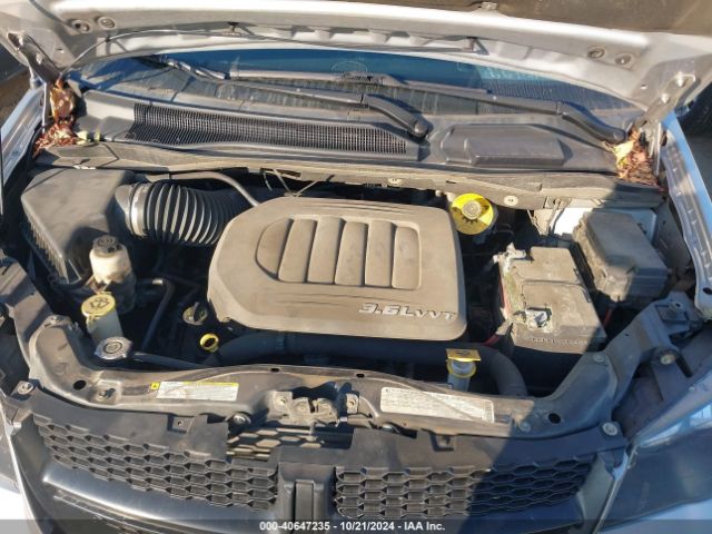 Photo 9 VIN: 2C4RDGBG0HR618774 - DODGE GRAND CARAVAN 