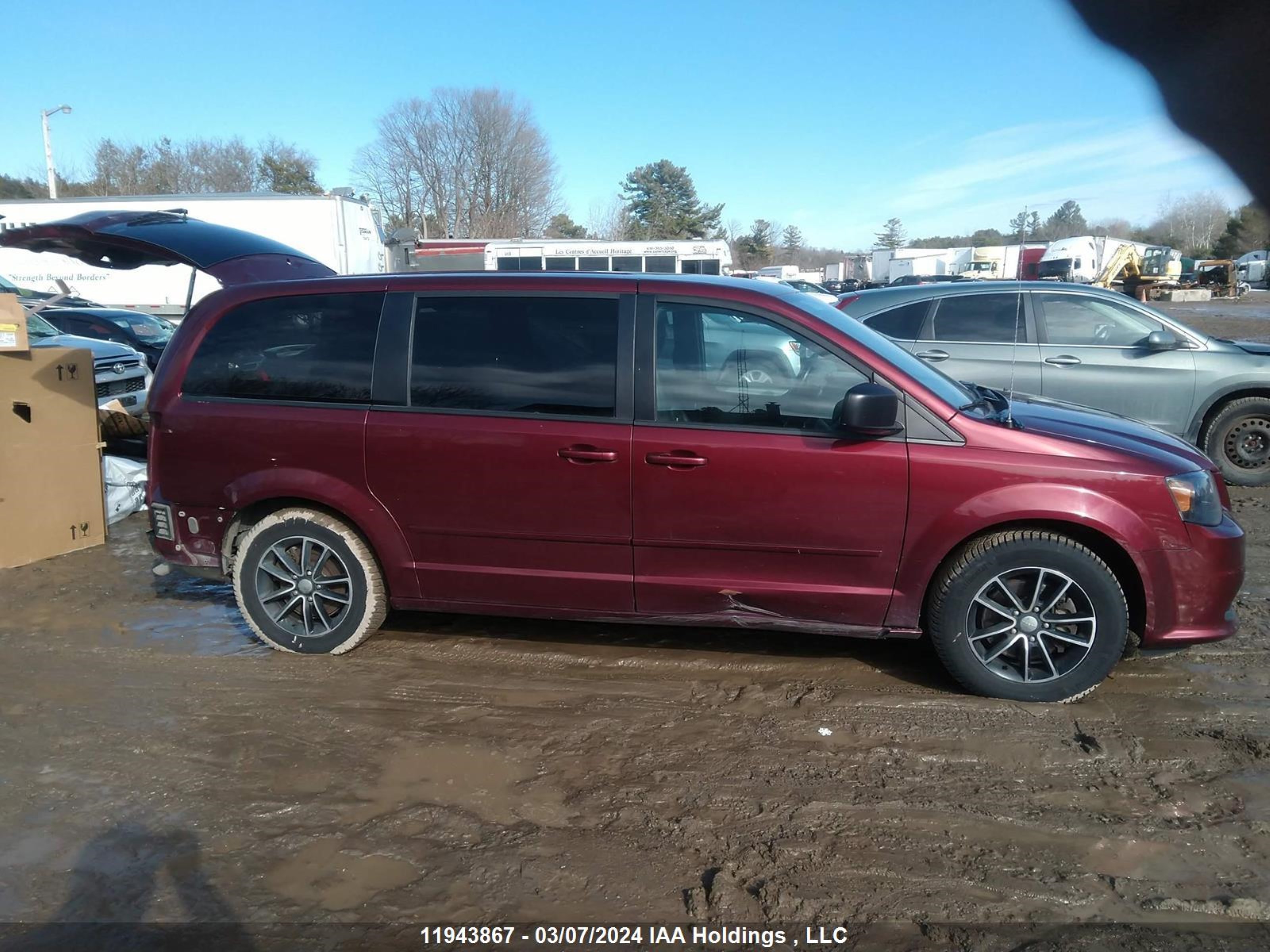 Photo 13 VIN: 2C4RDGBG0HR626518 - DODGE CARAVAN 