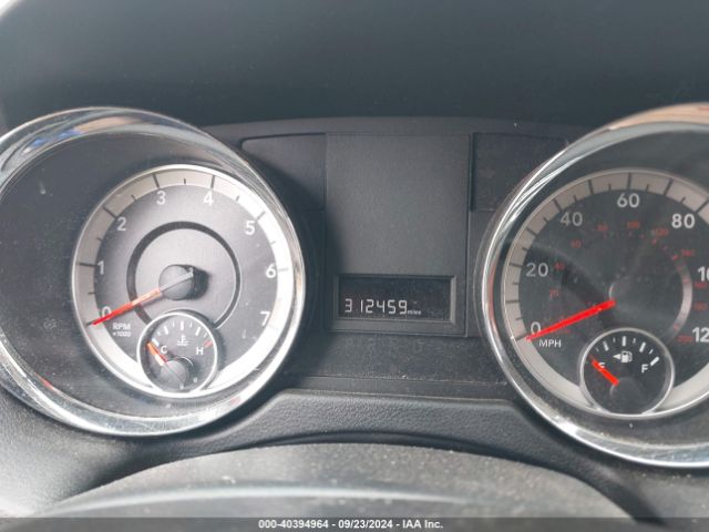 Photo 6 VIN: 2C4RDGBG0HR802337 - DODGE GRAND CARAVAN 