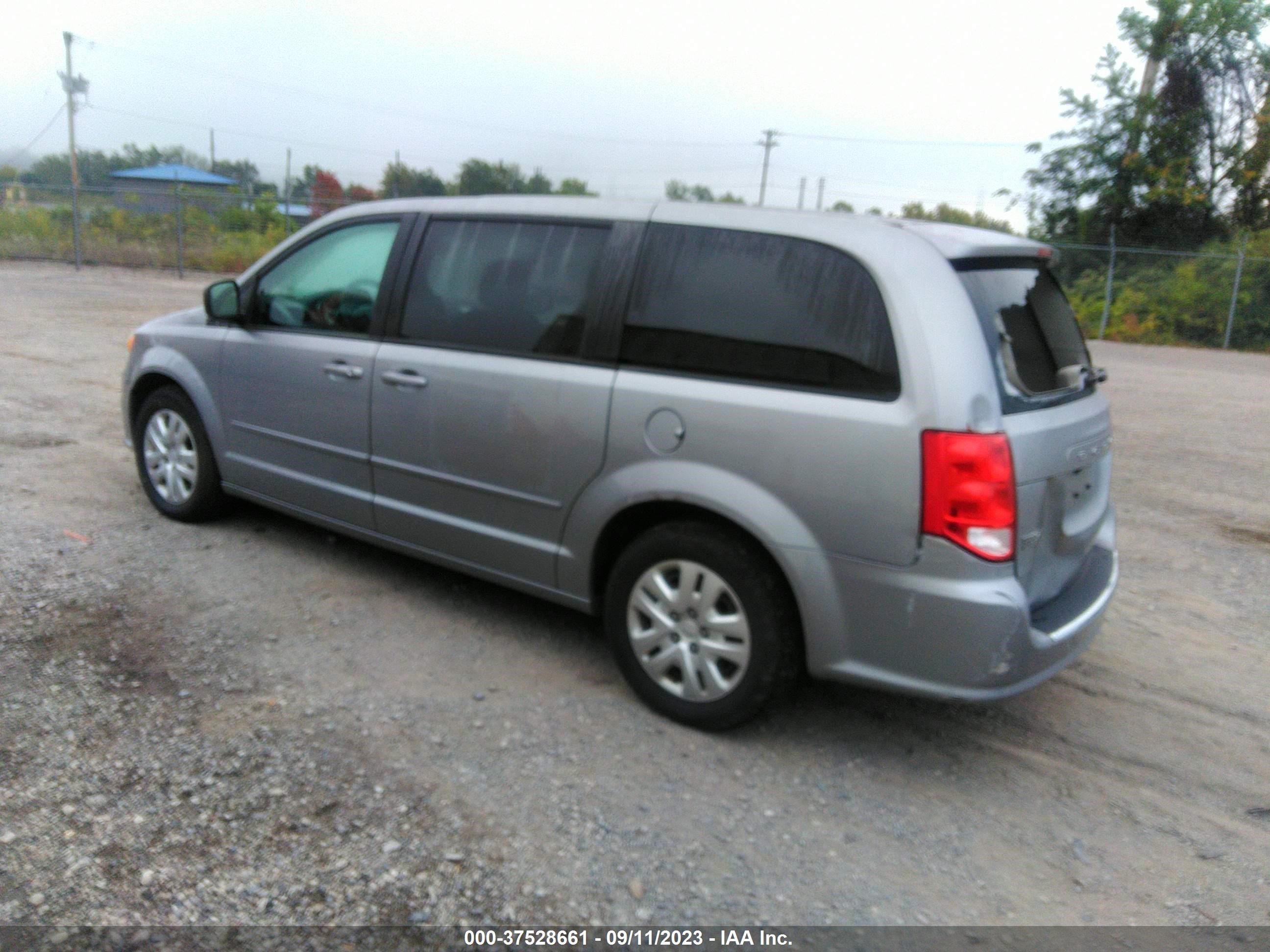 Photo 2 VIN: 2C4RDGBG0HR848881 - DODGE CARAVAN 