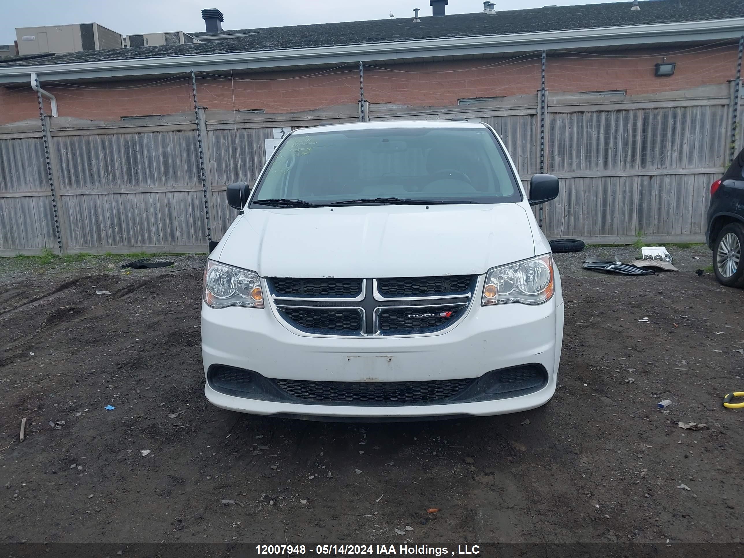 Photo 12 VIN: 2C4RDGBG0HR875000 - DODGE CARAVAN 