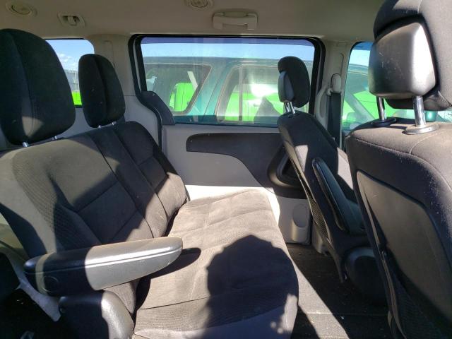 Photo 10 VIN: 2C4RDGBG0JR136649 - DODGE CARAVAN 