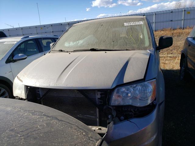 Photo 4 VIN: 2C4RDGBG0JR136649 - DODGE CARAVAN 