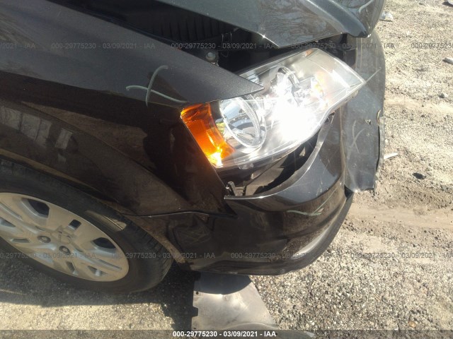 Photo 5 VIN: 2C4RDGBG0JR151491 - DODGE GRAND CARAVAN 