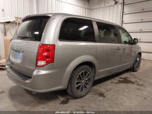 Photo 3 VIN: 2C4RDGBG0JR152950 - DODGE GRAND CARAVAN 