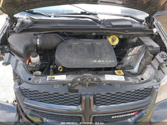 Photo 9 VIN: 2C4RDGBG0JR153404 - DODGE GRAND CARAVAN 