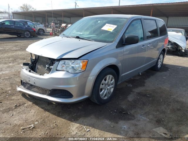 Photo 1 VIN: 2C4RDGBG0JR173619 - DODGE GRAND CARAVAN 