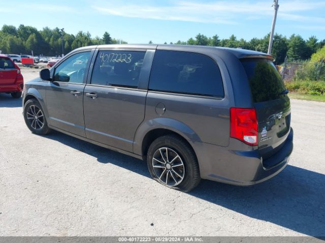 Photo 2 VIN: 2C4RDGBG0JR199430 - DODGE GRAND CARAVAN 