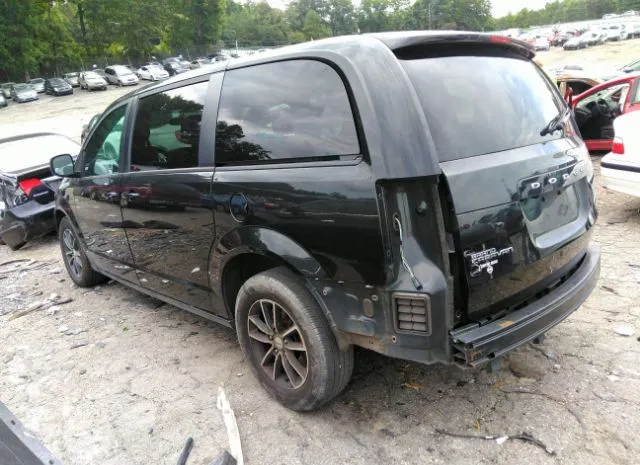 Photo 2 VIN: 2C4RDGBG0JR222348 - DODGE GRAND CARAVAN 