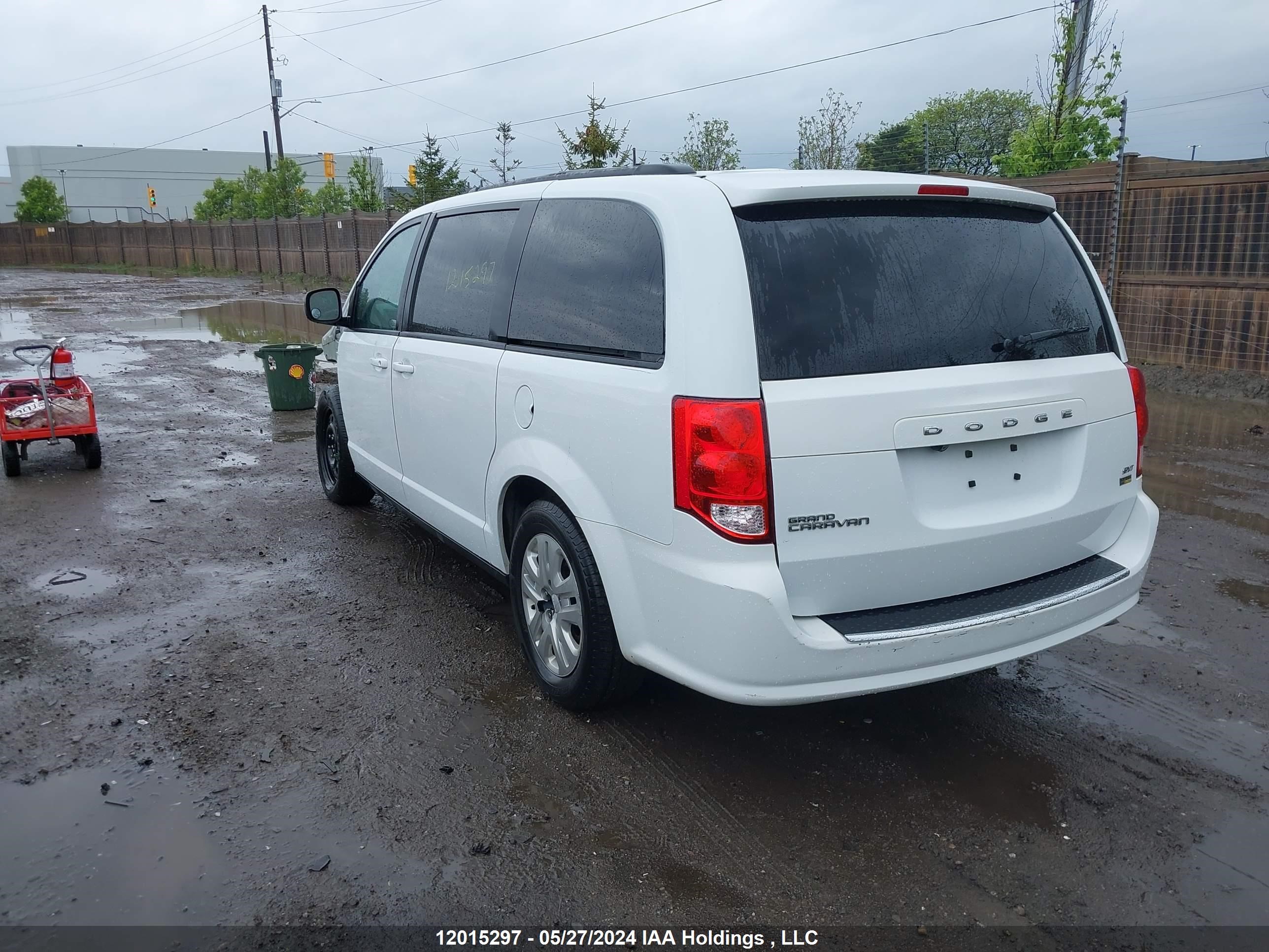 Photo 2 VIN: 2C4RDGBG0KR582107 - DODGE CARAVAN 