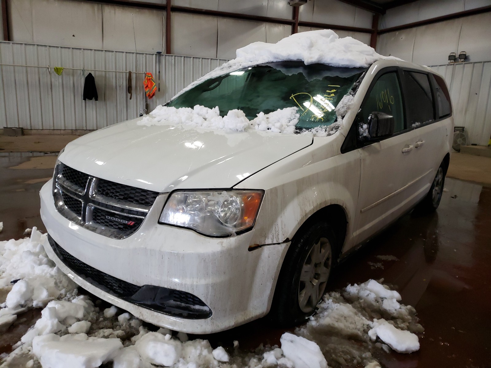 Photo 1 VIN: 2C4RDGBG1CR204296 - DODGE GRAND CARAVAN 