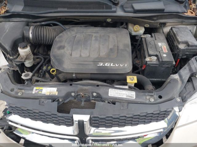 Photo 9 VIN: 2C4RDGBG1DR617904 - DODGE GRAND CARAVAN 