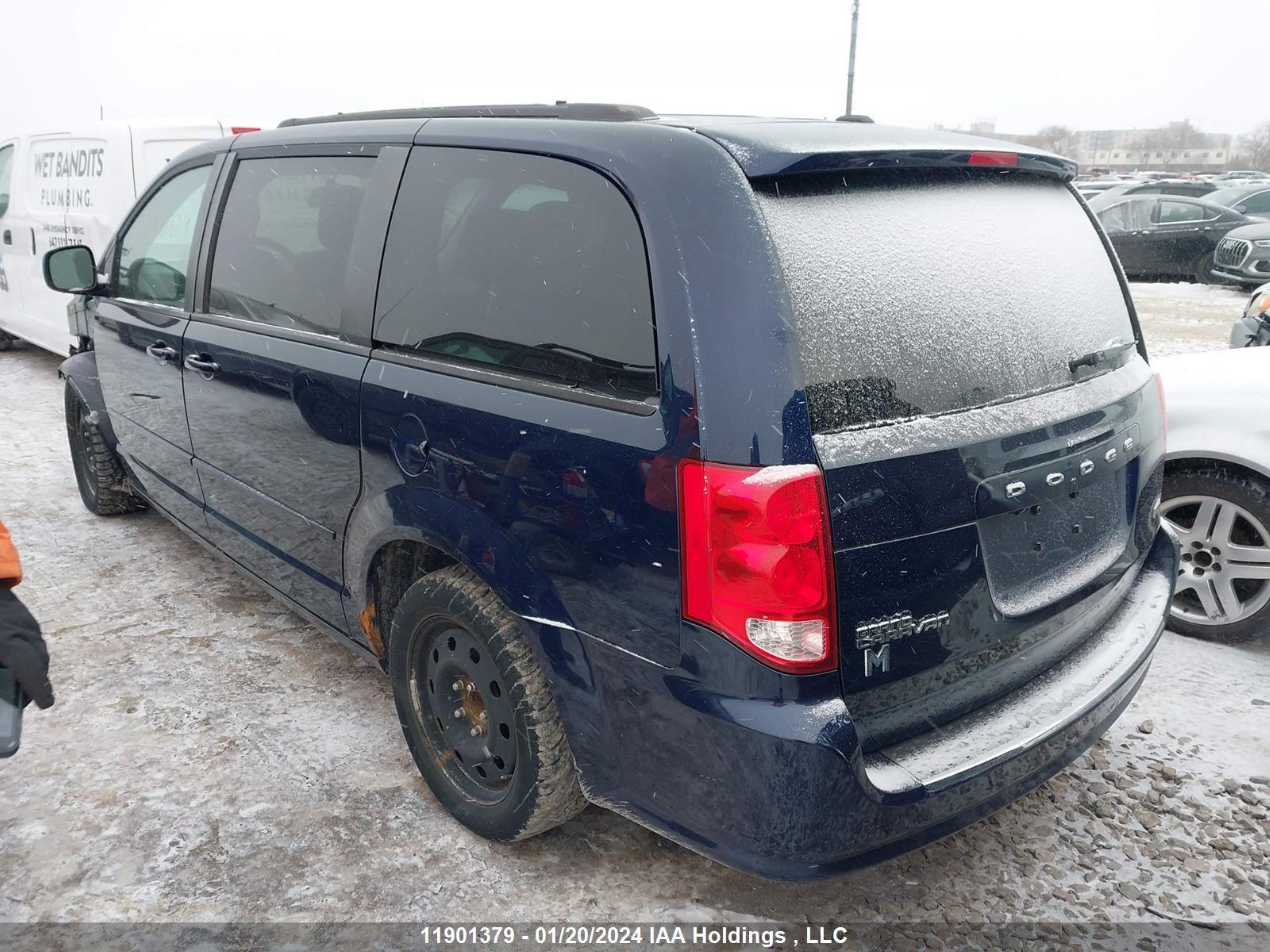 Photo 2 VIN: 2C4RDGBG1DR701284 - DODGE CARAVAN 