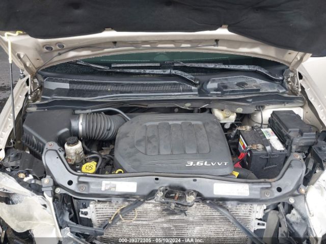 Photo 9 VIN: 2C4RDGBG1DR735404 - DODGE GRAND CARAVAN 