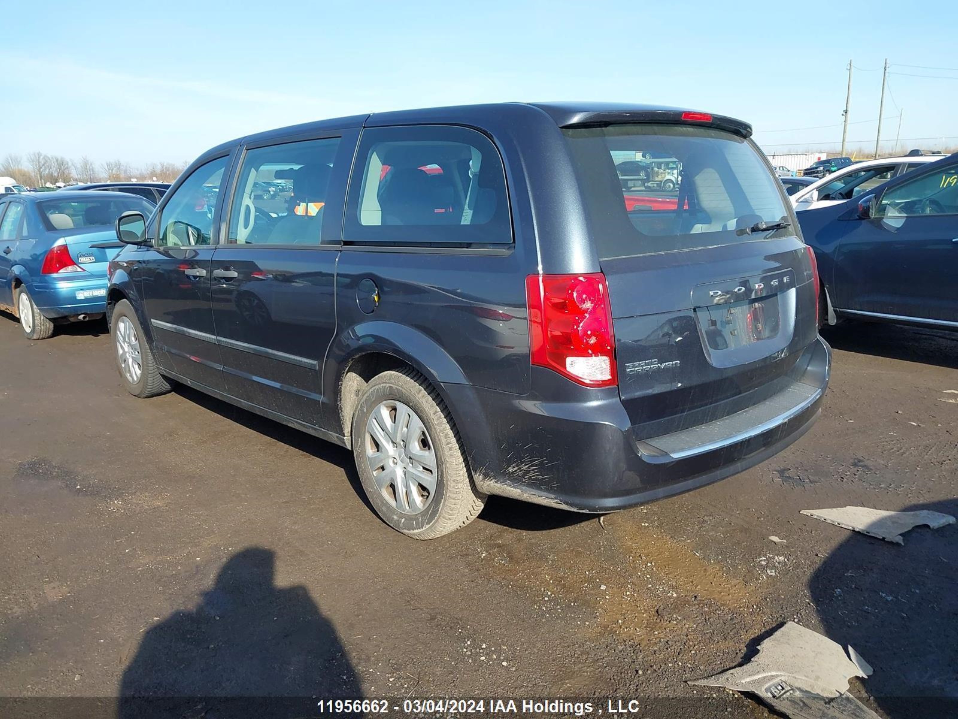 Photo 2 VIN: 2C4RDGBG1ER172873 - DODGE CARAVAN 