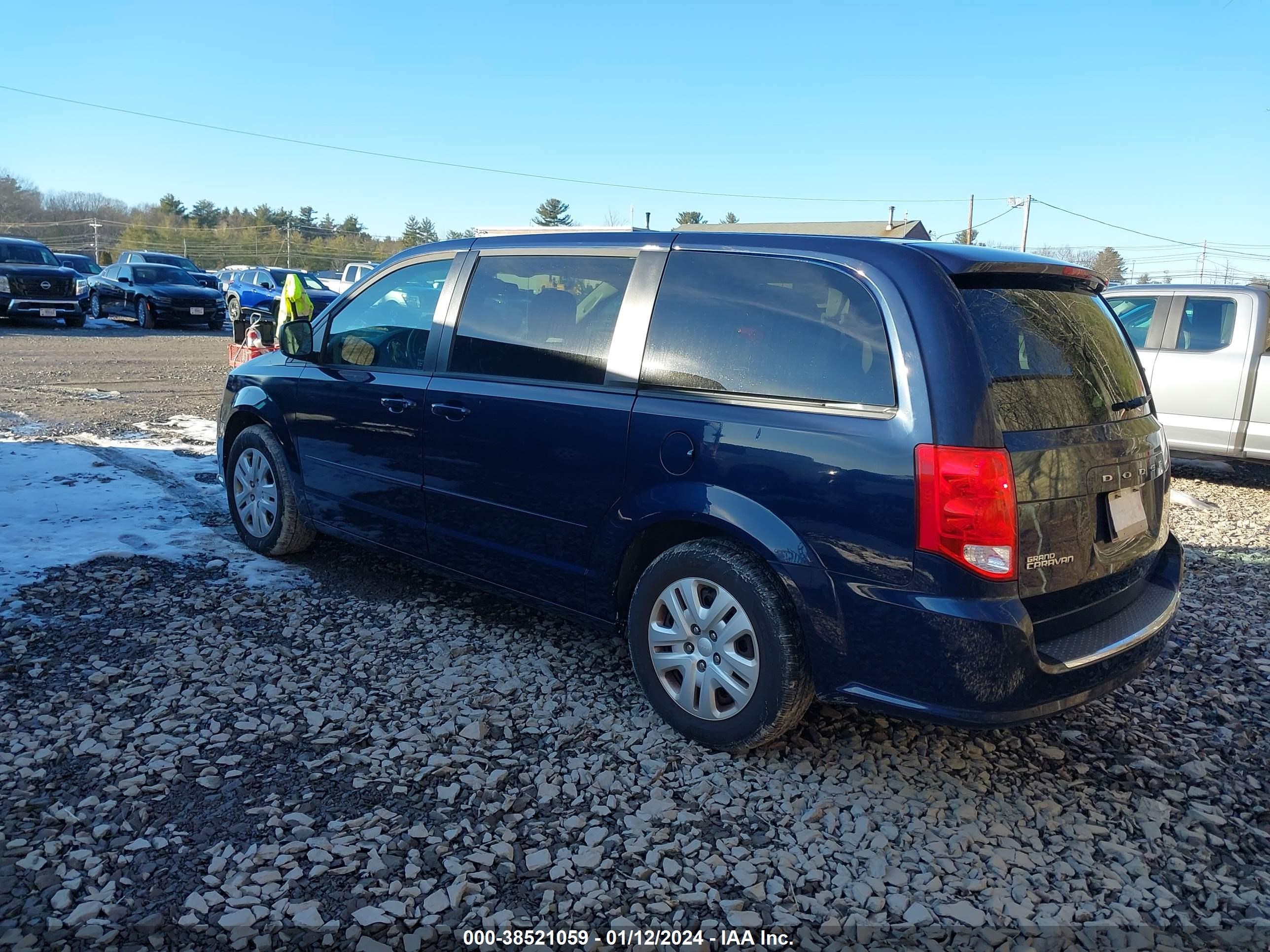 Photo 2 VIN: 2C4RDGBG1ER355979 - DODGE CARAVAN 