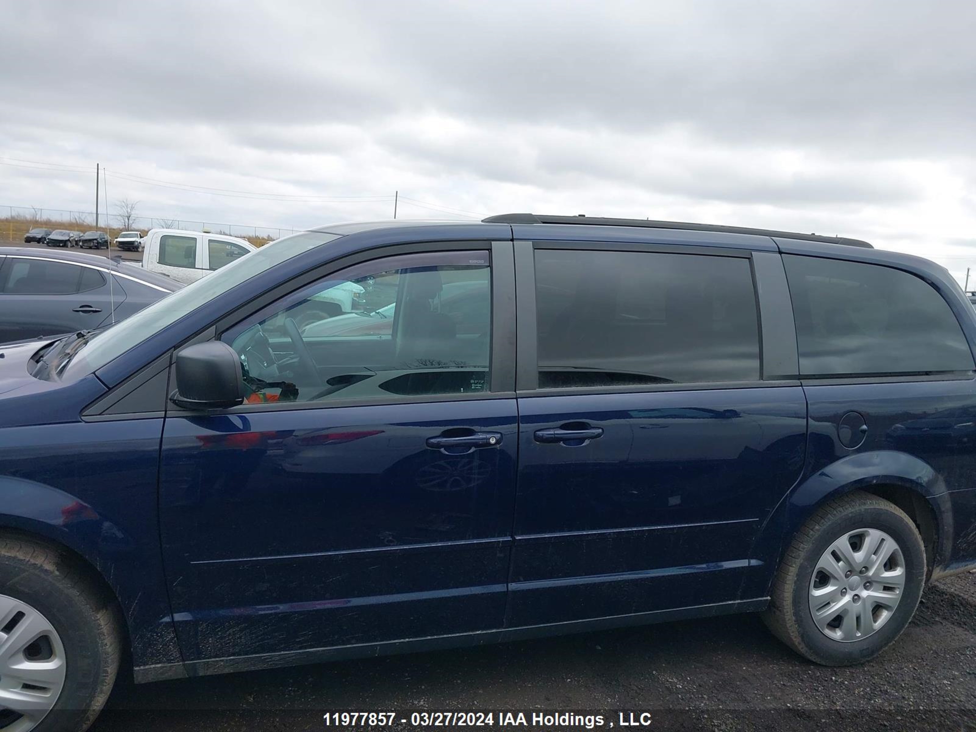 Photo 14 VIN: 2C4RDGBG1FR730304 - DODGE CARAVAN 