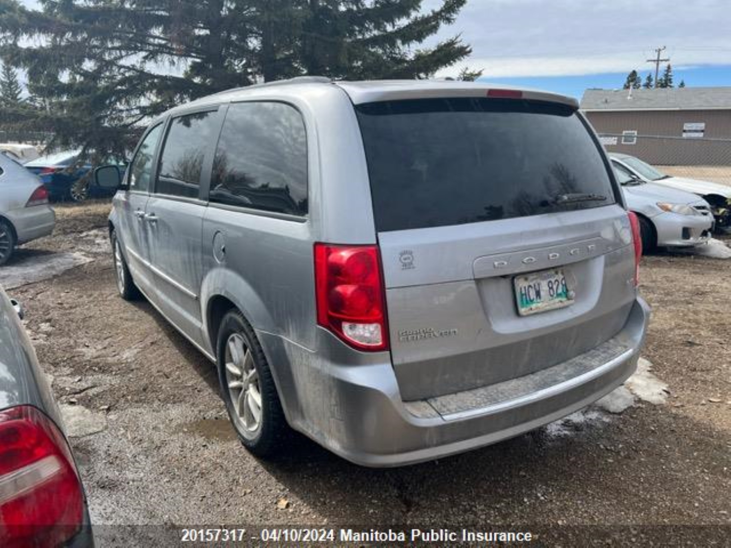 Photo 2 VIN: 2C4RDGBG1GR242021 - DODGE CARAVAN 