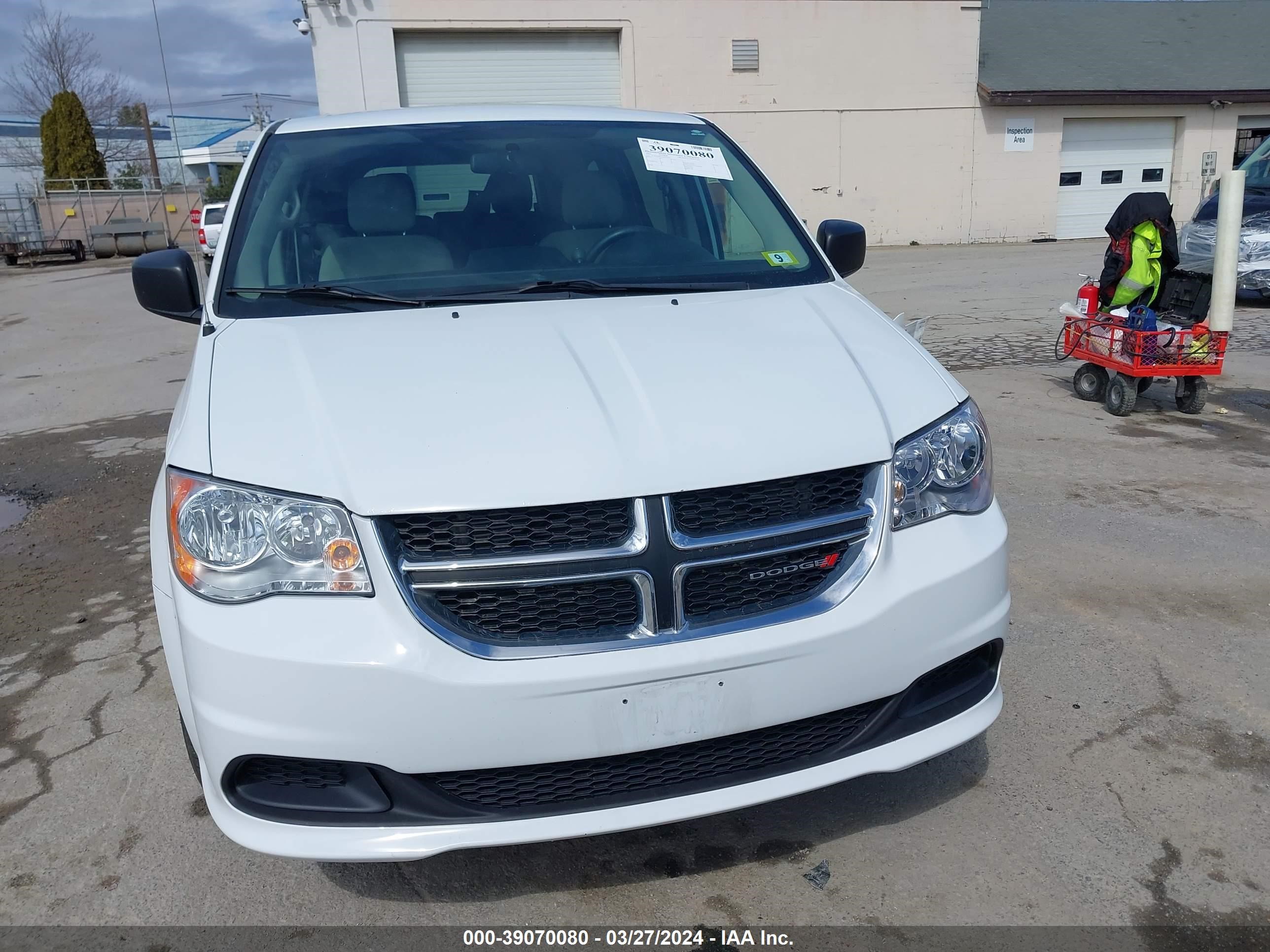 Photo 12 VIN: 2C4RDGBG1GR316327 - DODGE CARAVAN 