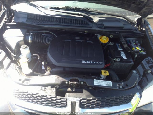 Photo 9 VIN: 2C4RDGBG1JR161706 - DODGE GRAND CARAVAN 