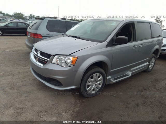 Photo 1 VIN: 2C4RDGBG1JR176853 - DODGE GRAND CARAVAN 