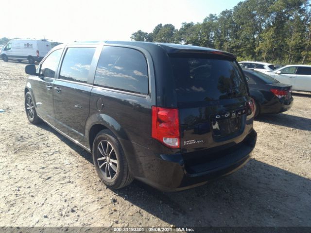 Photo 2 VIN: 2C4RDGBG1JR201363 - DODGE GRAND CARAVAN 