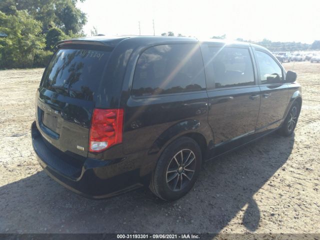 Photo 3 VIN: 2C4RDGBG1JR201363 - DODGE GRAND CARAVAN 