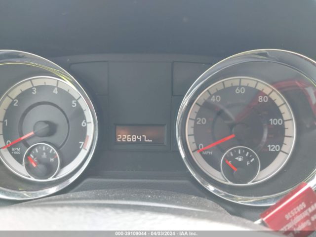 Photo 6 VIN: 2C4RDGBG1KR502474 - DODGE GRAND CARAVAN 