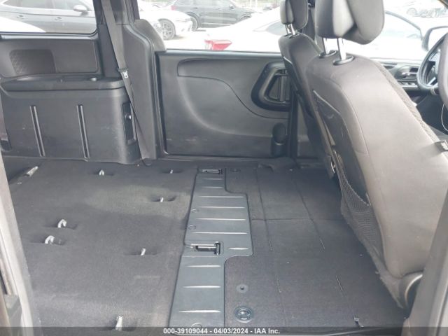 Photo 7 VIN: 2C4RDGBG1KR502474 - DODGE GRAND CARAVAN 