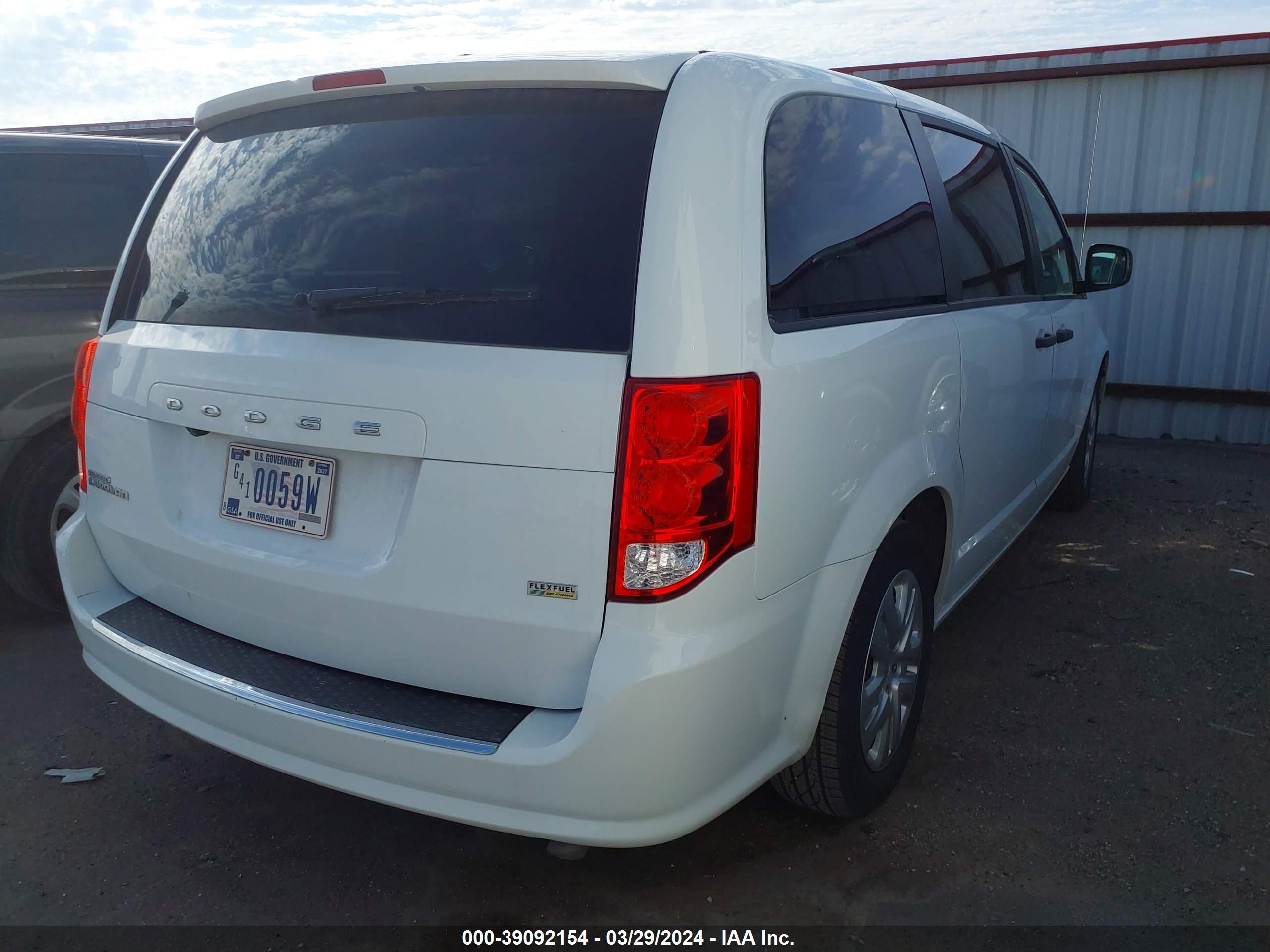 Photo 3 VIN: 2C4RDGBG1KR639236 - DODGE CARAVAN 