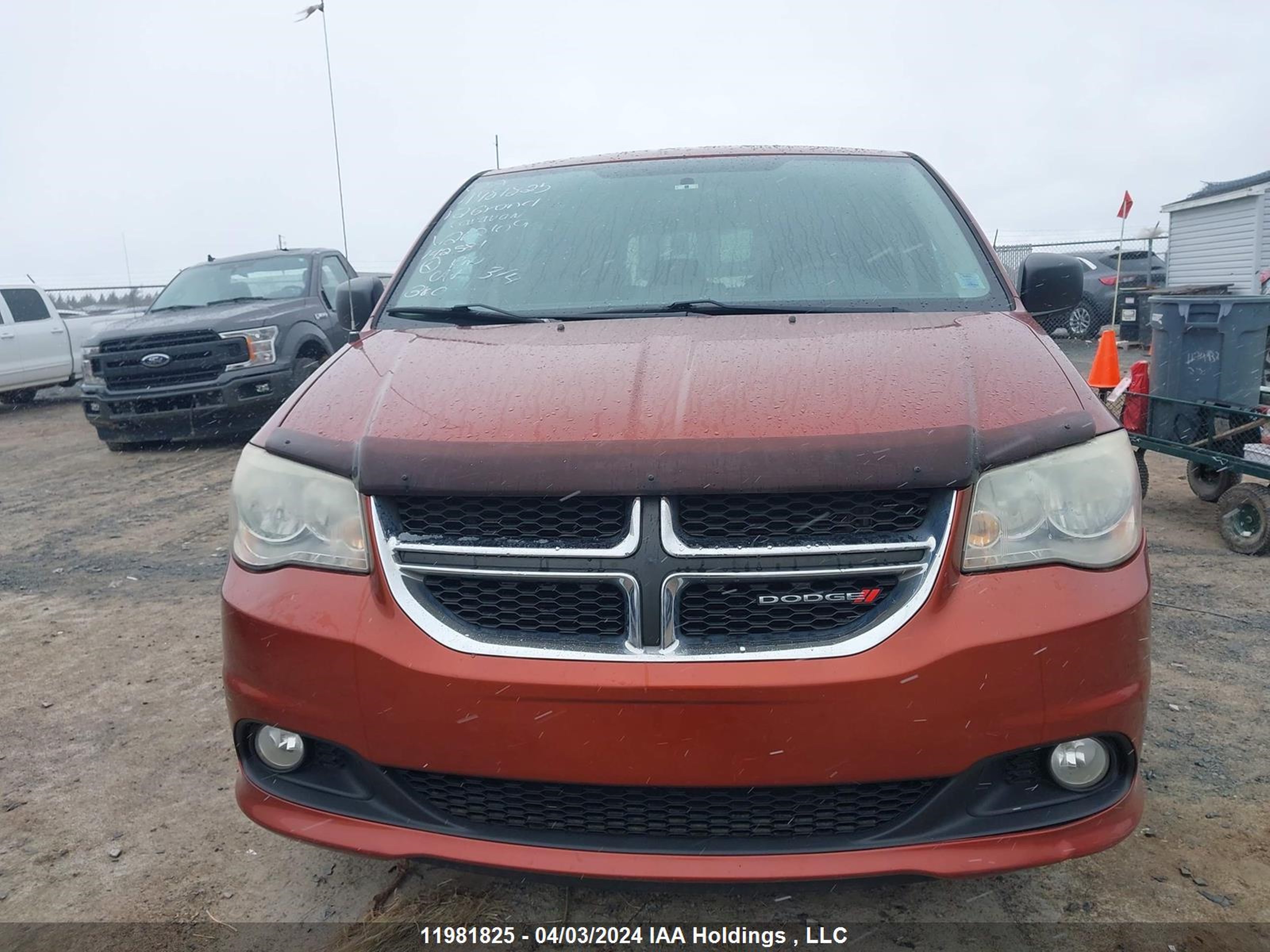 Photo 12 VIN: 2C4RDGBG2CR262109 - DODGE CARAVAN 