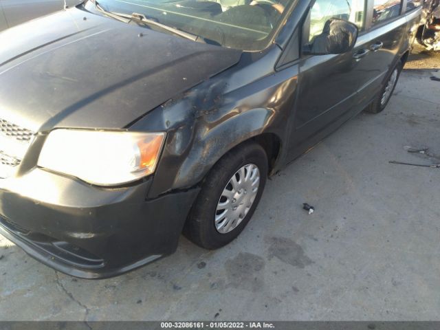 Photo 5 VIN: 2C4RDGBG2CR380001 - DODGE GRAND CARAVAN 