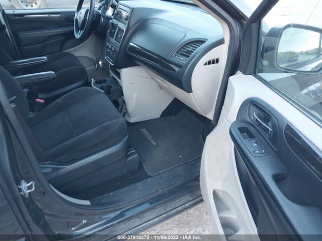 Photo 4 VIN: 2C4RDGBG2CR406872 - DODGE GRAND CARAVAN 