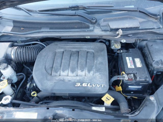 Photo 9 VIN: 2C4RDGBG2CR406872 - DODGE GRAND CARAVAN 