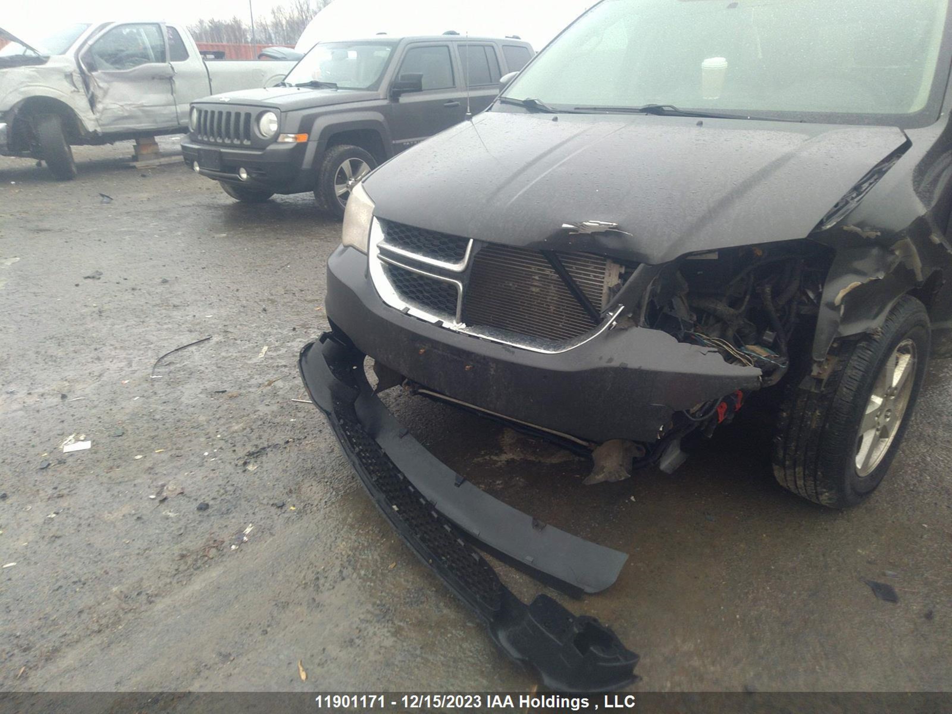 Photo 5 VIN: 2C4RDGBG2CR416964 - DODGE CARAVAN 