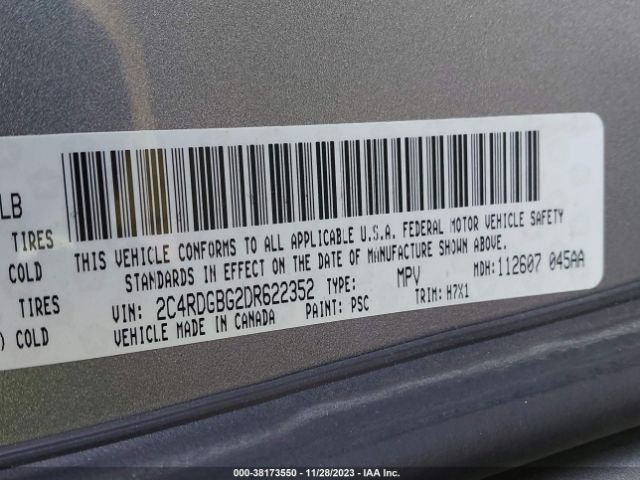 Photo 8 VIN: 2C4RDGBG2DR622352 - DODGE GRAND CARAVAN 