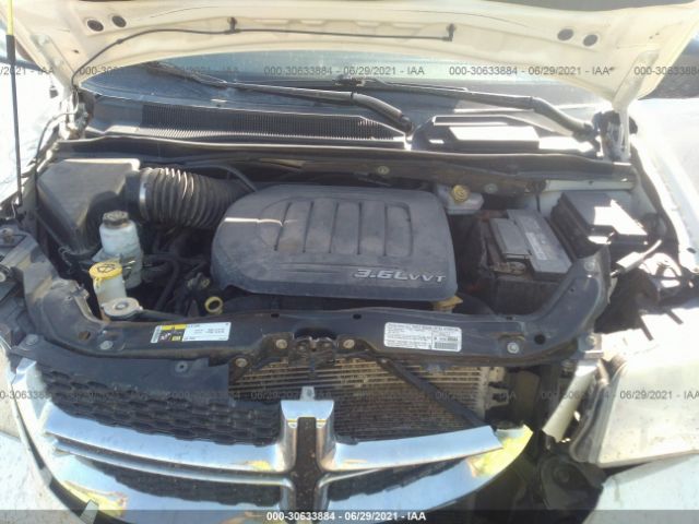 Photo 9 VIN: 2C4RDGBG2DR702735 - DODGE GRAND CARAVAN 