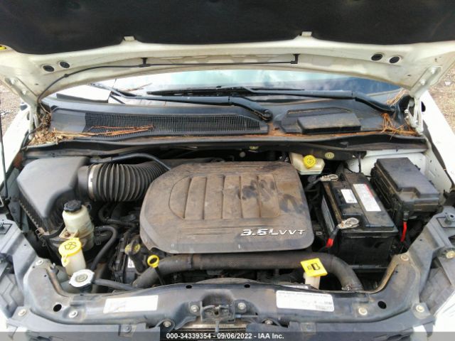 Photo 9 VIN: 2C4RDGBG2DR710625 - DODGE GRAND CARAVAN 