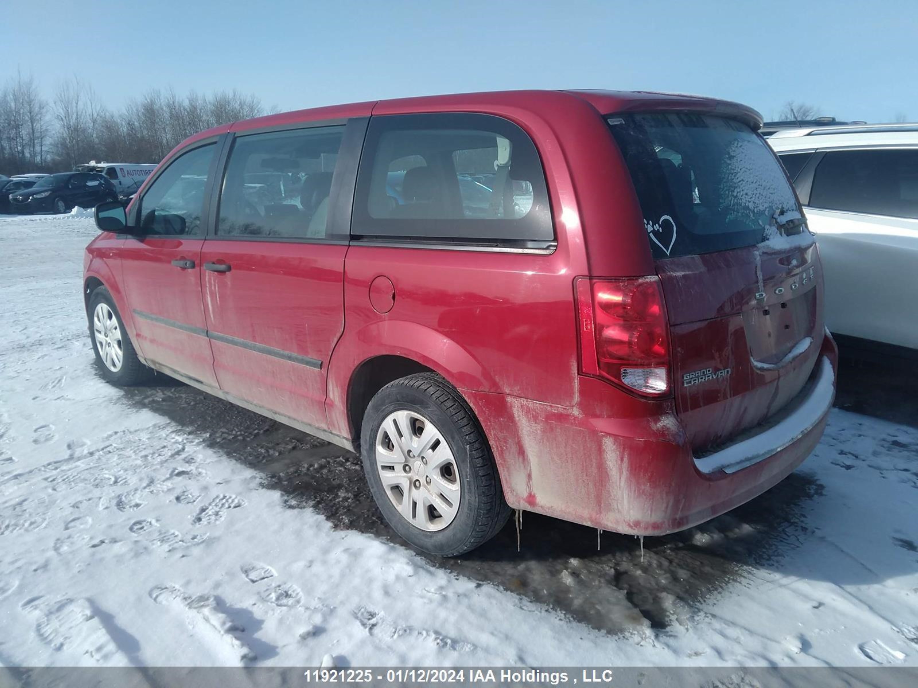 Photo 2 VIN: 2C4RDGBG2DR764829 - DODGE CARAVAN 