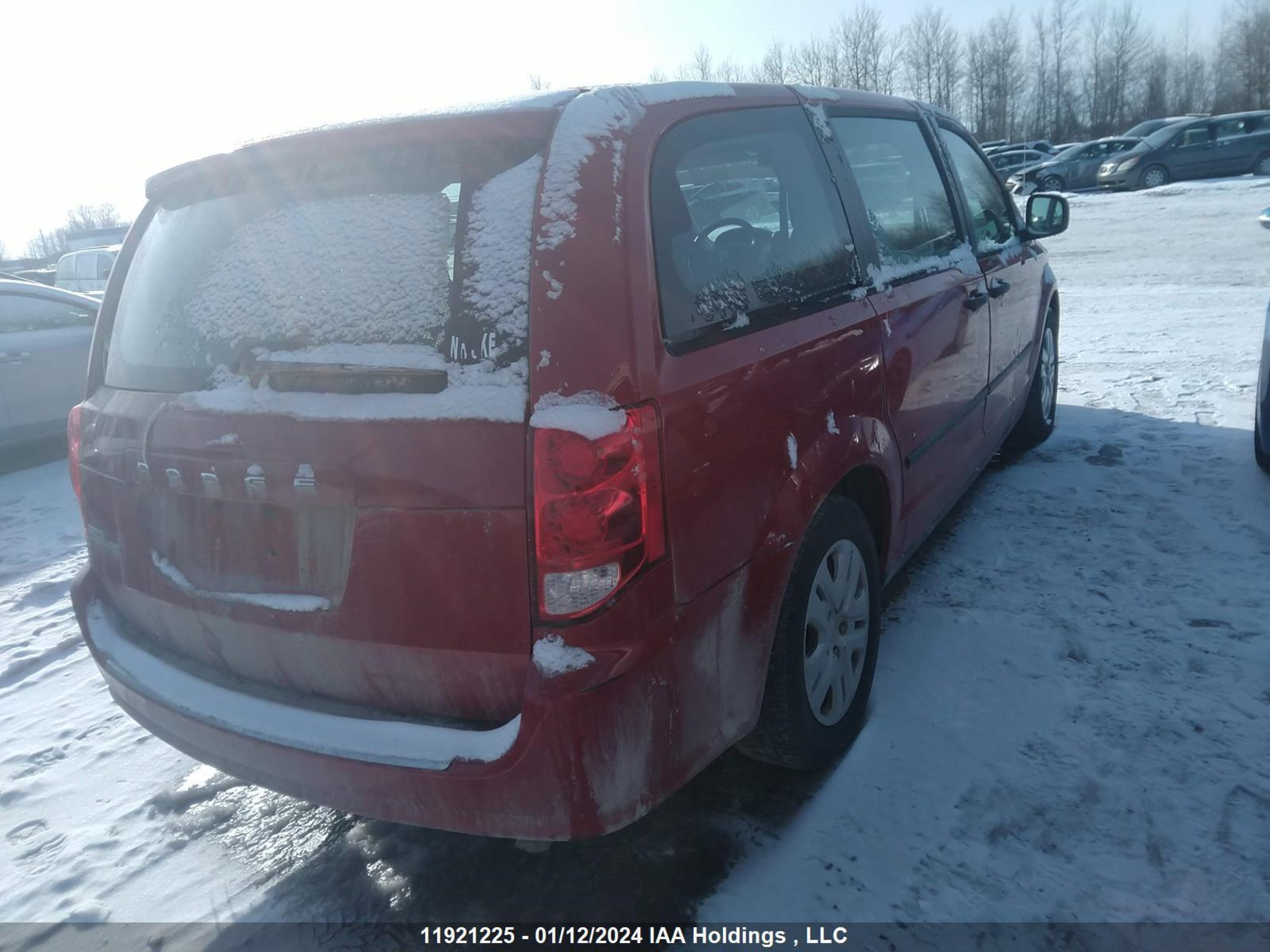 Photo 3 VIN: 2C4RDGBG2DR764829 - DODGE CARAVAN 