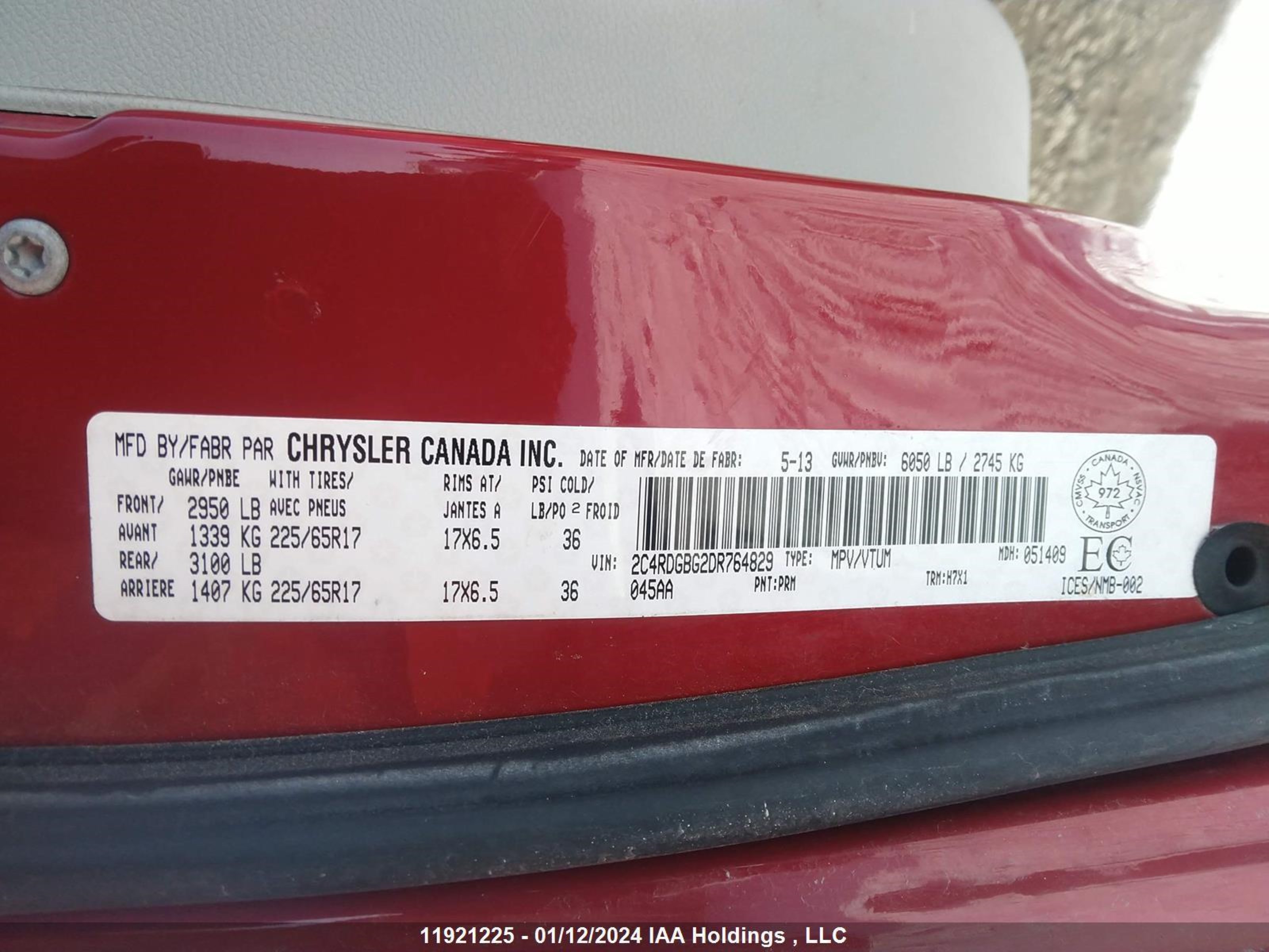 Photo 8 VIN: 2C4RDGBG2DR764829 - DODGE CARAVAN 